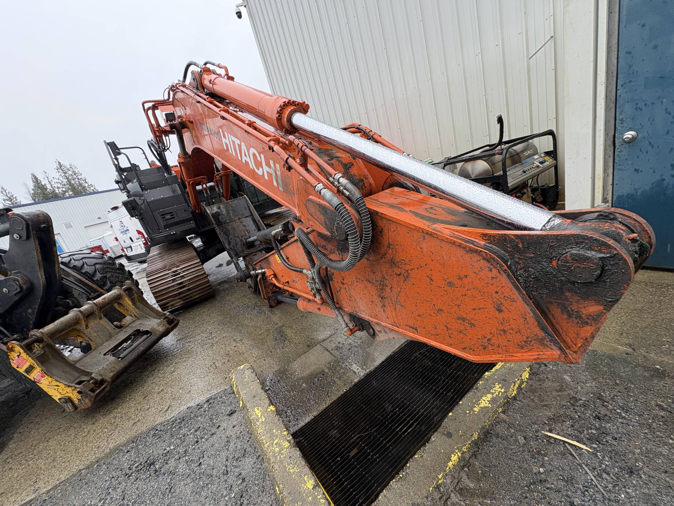 Heavy Equipment Detailing